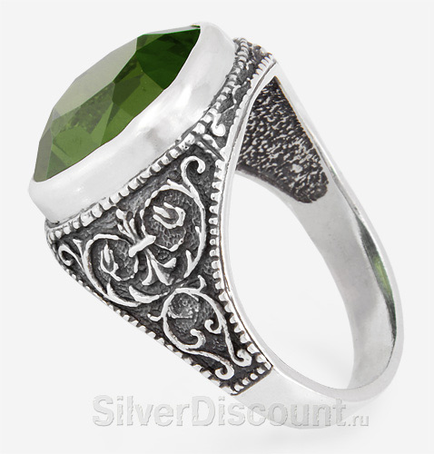 Мужское серебряное кольцо со вставкой изумрудного цвета, празиолитом