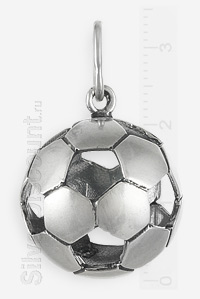 Объемный серебряный кулон в виде футбольного мяча