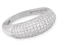 Серебряное кольцо с россыпью фианитов