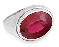 Овальное серебряное кольцо с красным рубином