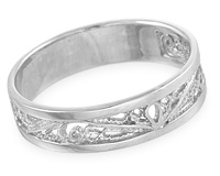 Обручальное кольцо из родированного серебра с филигранью