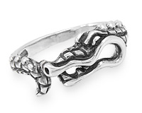 Кольцо в виде крокодила из серебра 925