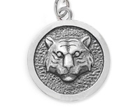 Брелок на удачу из серебра с тигром