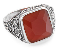 Перстень с квадратным красным агатом сердоликом