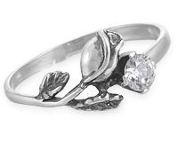 Кольцо Тюльпан из серебра с фианитом